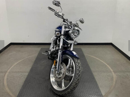 2010 Yamaha XV 1900, синий, 699000 рублей, вид 3