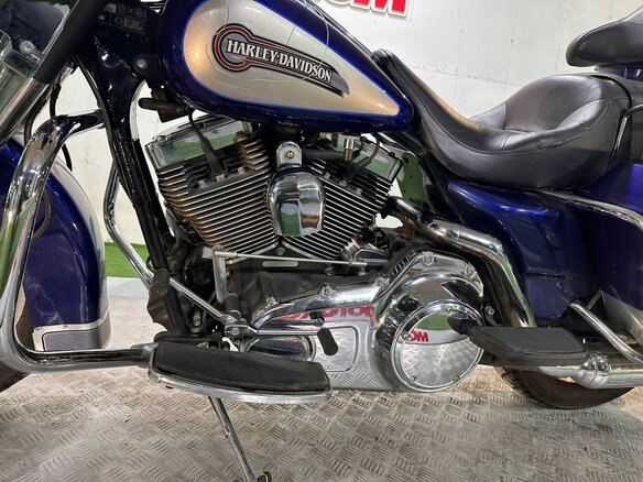 2007 Harley-Davidson Electra Glide, синий, 790000 рублей - вид 10