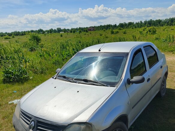 2008 Renault Logan I, серый, 190000 рублей