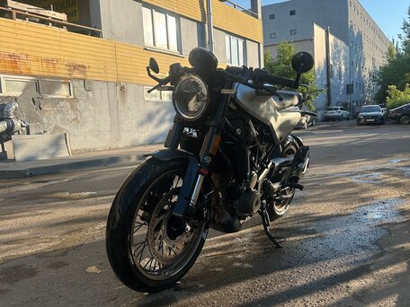 2020 Husqvarna Vitpilen 401, белый, 385000 рублей, вид 5