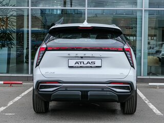 2026 Geely Atlas II, белый, 4119990 рублей, вид 5