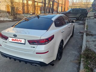 2018 Kia Optima IV Рестайлинг, белый, 1680000 рублей, вид 5