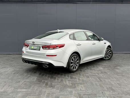 2018 Kia Optima IV Рестайлинг, серый, 2120000 рублей, вид 2