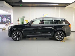 2026 Volvo XC90 T8 II Рестайлинг 2, чёрный, 8500013 рублей, вид 4