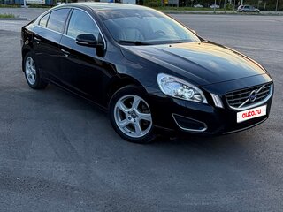 2011 Volvo S60 II, чёрный, 700000 рублей, вид 2