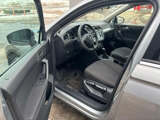 2020 Volkswagen Tiguan Allspace II, серый, 2800000 рублей, вид 4