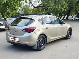2012 Opel Astra J Рестайлинг, бежевый, 649000 рублей, вид 3