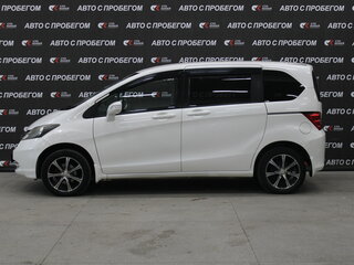 2010 Honda Freed I, белый, 993000 рублей, вид 2