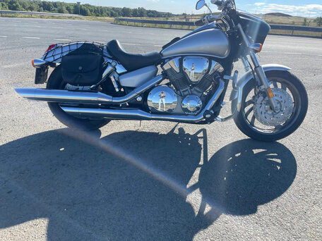 2003 Honda VTX 1300, серебристый, 450000 рублей, вид 3