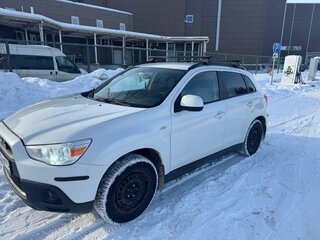 2012 Mitsubishi ASX I, белый, 1000000 рублей, вид 2