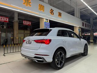 2022 Audi Q3 35 TFSI II (F3), белый, 1950000 рублей, вид 4
