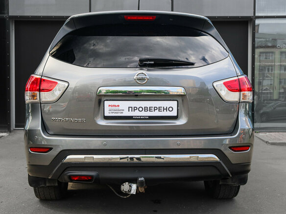 2016 Nissan Pathfinder IV, серый - вид 4