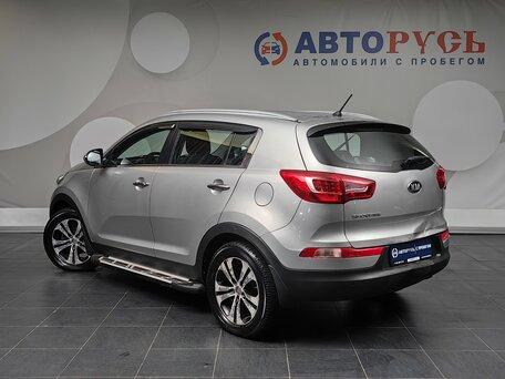 2013 Kia Sportage III, серебристый, 899000 рублей, вид 2