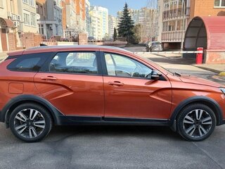 2021 Lada (ВАЗ) Vesta SW Cross I, оранжевый, 1049000 рублей, вид 3