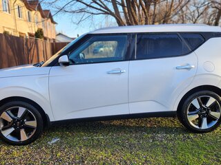 2022 Kia Soul III, белый, 1600000 рублей, вид 5