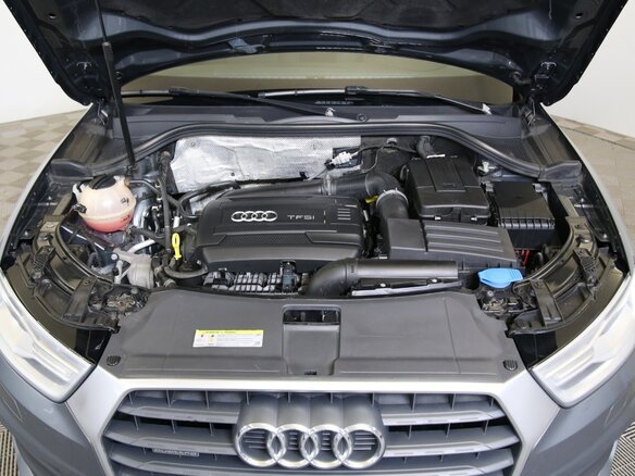 2017 Audi Q3 I (8U) Рестайлинг, серый, 1850000 рублей - вид 16