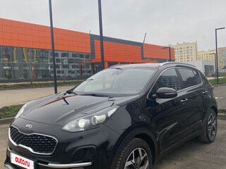 2021 Kia Sportage IV Рестайлинг, чёрный, 2350000 рублей, вид 4