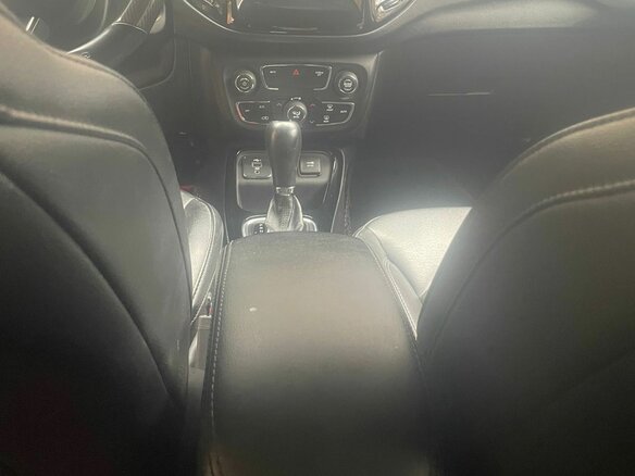 2020 Jeep Compass II, серый, 1800000 рублей - вид 12