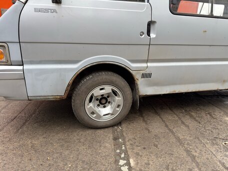 1996 Kia Besta, серебристый, 302000 рублей, вид 4