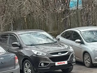 2013 Hyundai ix35 I, коричневый, 1515000 рублей, вид 1