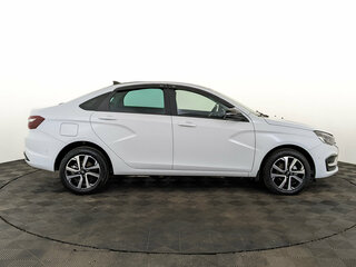 2024 Lada (ВАЗ) Vesta I Рестайлинг (NG), белый, 1425000 рублей, вид 4