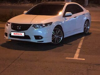 2012 Honda Accord VIII Рестайлинг, белый, 1950000 рублей, вид 3