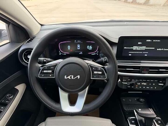 2023 Kia K3 II (China Market) Рестайлинг, белый, 1280285 рублей - вид 9