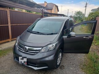 2012 Honda Freed I Рестайлинг, серебристый, 1109000 рублей, вид 1
