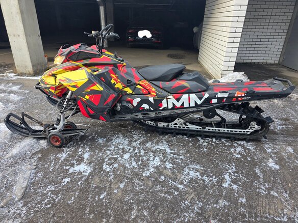 2016 BRP Ski-Doo Summit 850, жёлтый, 880000 рублей