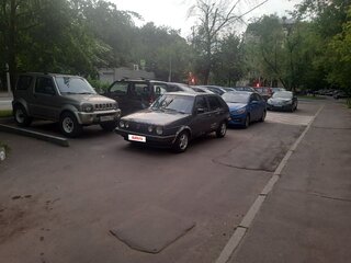 1989 Volkswagen Golf KAT II, серый, 250000 рублей, вид 4