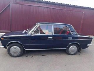1975 Lada (ВАЗ) 2103, фиолетовый, 3000000 рублей, вид 3