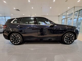 2025 BMW X3 Long 30L xDrive IV (G45/G48), чёрный, 7250000 рублей, вид 4
