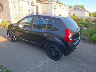 2010 Renault Sandero I, чёрный, 450000 рублей, вид 4