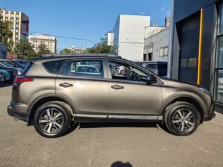 2017 Toyota RAV4 IV (XA40) Рестайлинг, коричневый, 1980000 рублей, вид 4