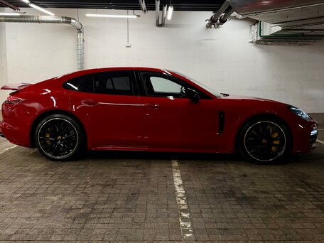 2020 Porsche Panamera GTS II, красный, 11499000 рублей, вид 2