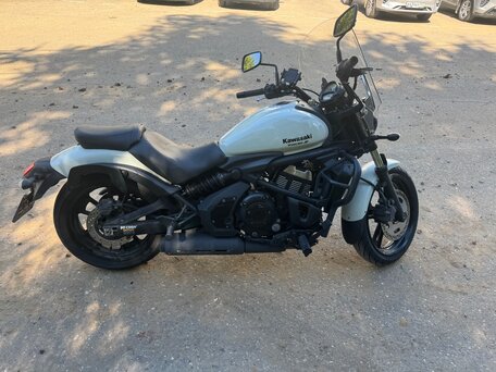 2015 Kawasaki EN650 Vulcan S, белый, 625000 рублей, вид 2