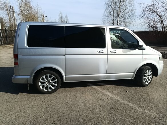 2010 Volkswagen Multivan T5 Рестайлинг, серебристый, 2600000 рублей - вид 17