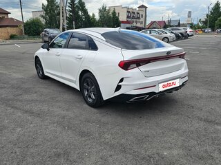 2021 Kia K5 III, белый, 2100000 рублей, вид 5