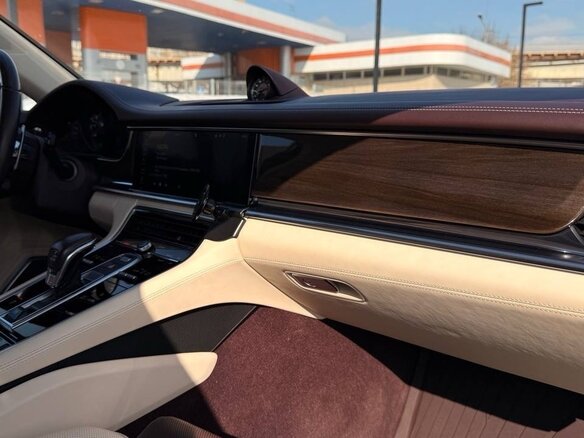 2018 Porsche Panamera Turbo II, фиолетовый, 7659000 рублей - вид 9