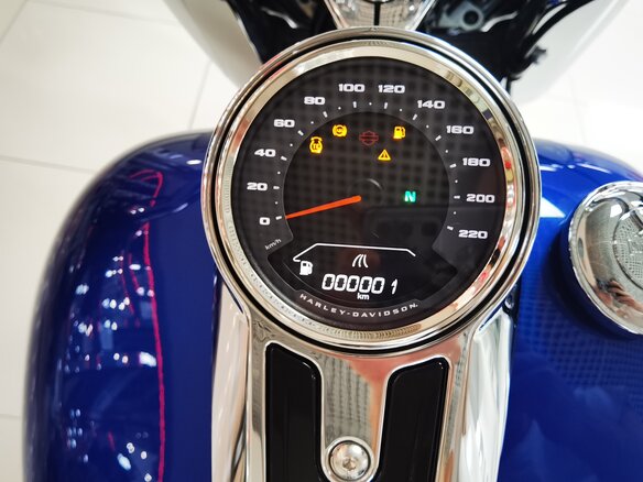2026 Harley-Davidson Fat Boy, синий, 3300000 рублей - вид 7