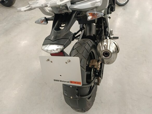 2018 BMW G 310 GS, красный, 440000 рублей - вид 13