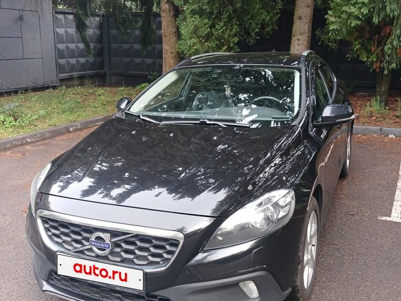 2015 Volvo V40 Cross Country I, чёрный, 1150000 рублей - вид 2