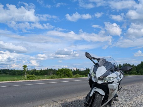 2020 Kawasaki Ninja 650, белый, 680000 рублей, вид 5