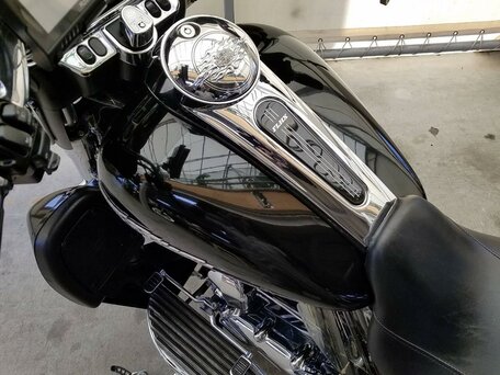 2011 Harley-Davidson Street Glide, чёрный, 1147000 рублей, вид 3