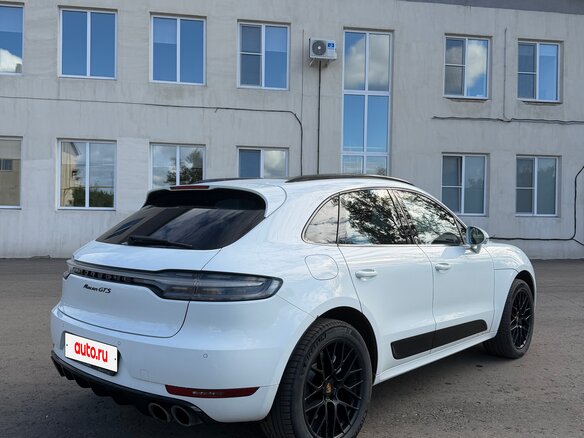 2021 Porsche Macan GTS I Рестайлинг, белый, 5340000 рублей - вид 3