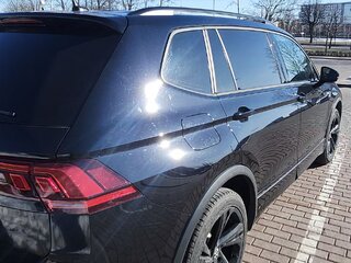 2023 Volkswagen Tiguan Allspace II Рестайлинг, чёрный, 2760000 рублей, вид 3
