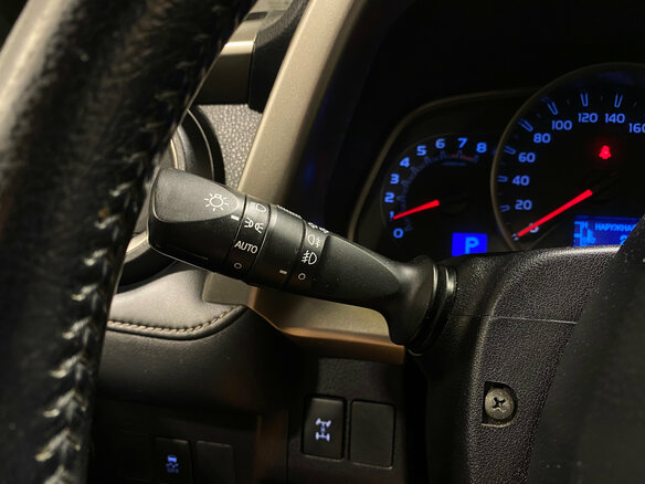 2015 Toyota RAV4 IV (XA40), белый - вид 19