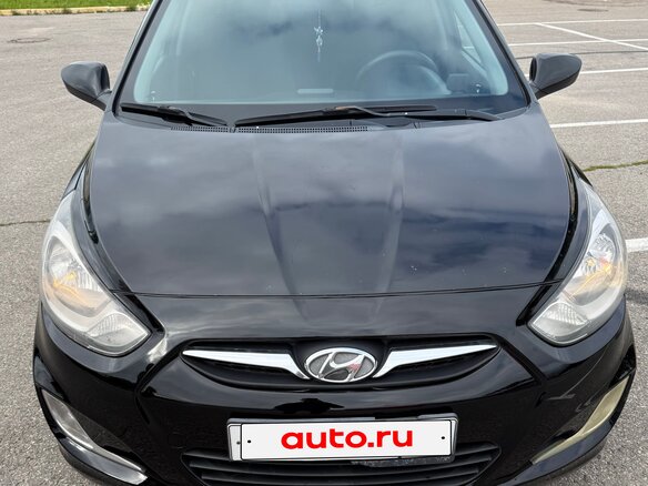 2011 Hyundai Solaris I, чёрный, 700000 рублей - вид 1