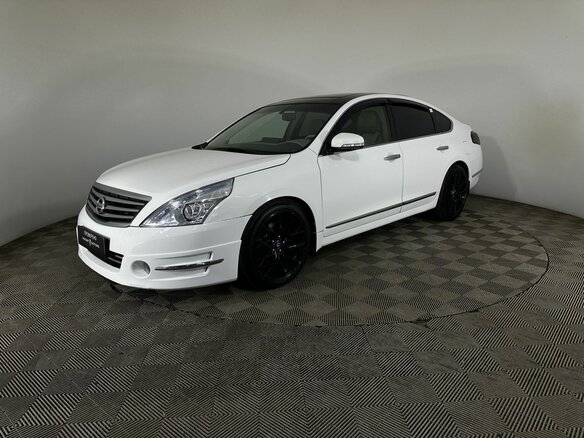 2011 Nissan Teana II (J32) Рестайлинг, белый, 750000 рублей