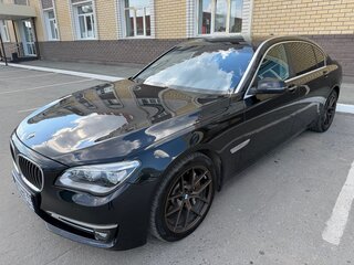 2015 BMW 7 серии Long 750Li xDrive V (F01/F02/F04) Рестайлинг, чёрный, 2869000 рублей, вид 1